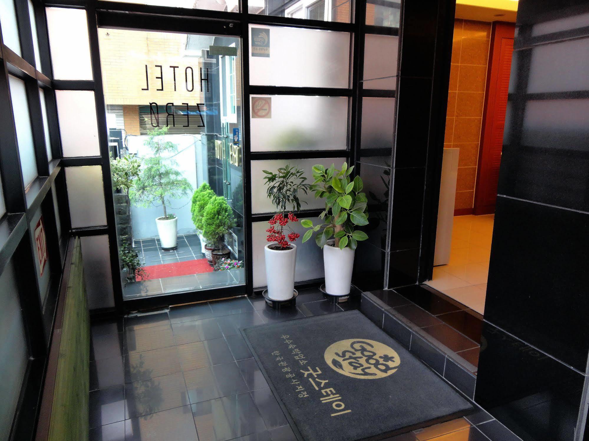 首尔泽罗酒店 首爾 外观 照片